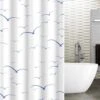 Tatkraft Seagulls - Luxe Waterdicht Douchegordijn - Met GRATIS 12 Ringen - Anti-Schimmel Badkamer Douche Gordijn - Sneldrogend & Anti Schimmel - Wasbaar & Duurzaam Shower Curtain - 100% Polyester - Meeuwen Design - 180X180 CM