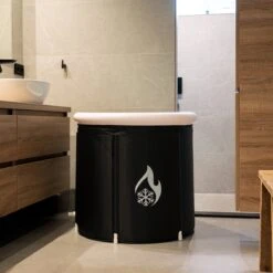 Opvouwbaar Zitbad Voor Volwassenen - Bath Bucket - Ijsbad - Inklapbaar Bad - Zwart - Opblaasbad - Inclusief Voetpomp - Inclusief Ingebouwd Zitkussen -Badkamerproducten 1200x1200 1571