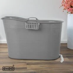 EKEO Zitbad - 210L - Mobiele Badkuip - Bath Bucket - Ijsbad- Tuinbad - Grijs -Badkamerproducten 1200x1200 1624