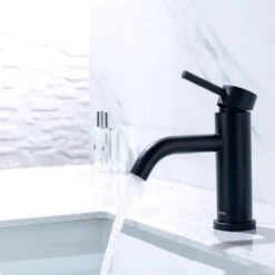 LOMAZOO Wastafelkraan Zwart Nova - Zwarte Wastafelkraan - Badkamerkraan Zwart - Zwarte Badkamerkraan -Badkamerproducten 1200x1200 1881