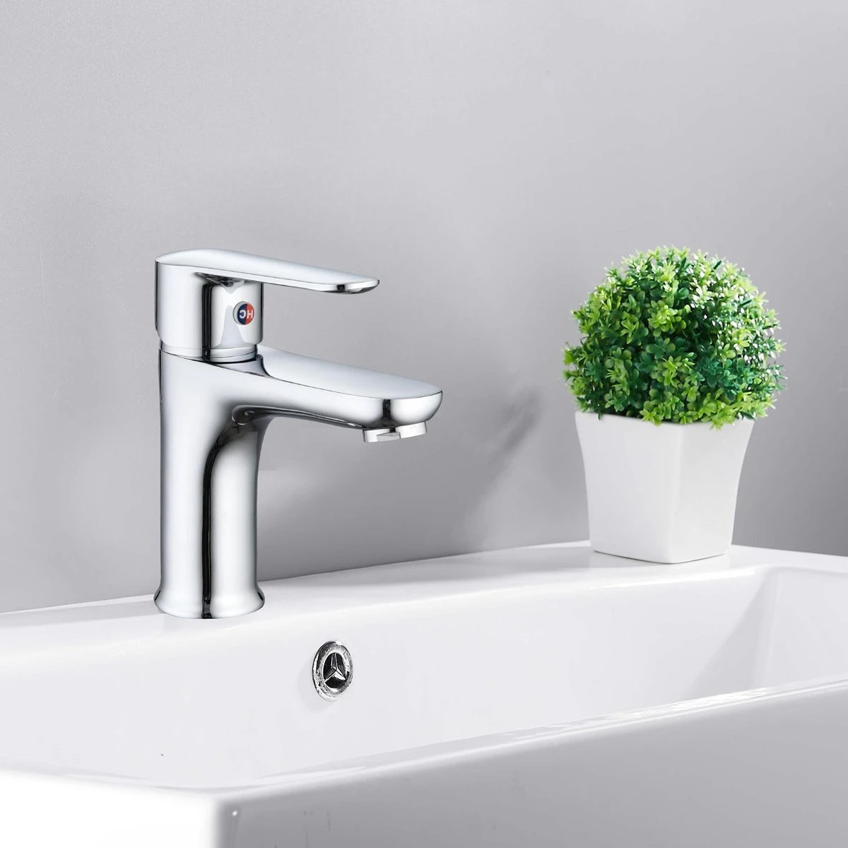 Inspire Badkamer Kraan Zilver Inclusief Aansluitingen - Wastafel Kraan - Zilver 2 Inspire Badkamer Kraan Zilver Inclusief Aansluitingen - Wastafel Kraan - Zilver - Afbeelding 2