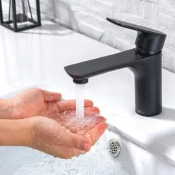 LOMAZOO Wastafelkraan Zwart Libra - Zwarte Wastafelkraan - Badkamerkraan Zwart - Zwarte Badkamerkraan -Badkamerproducten 1200x1200 1955