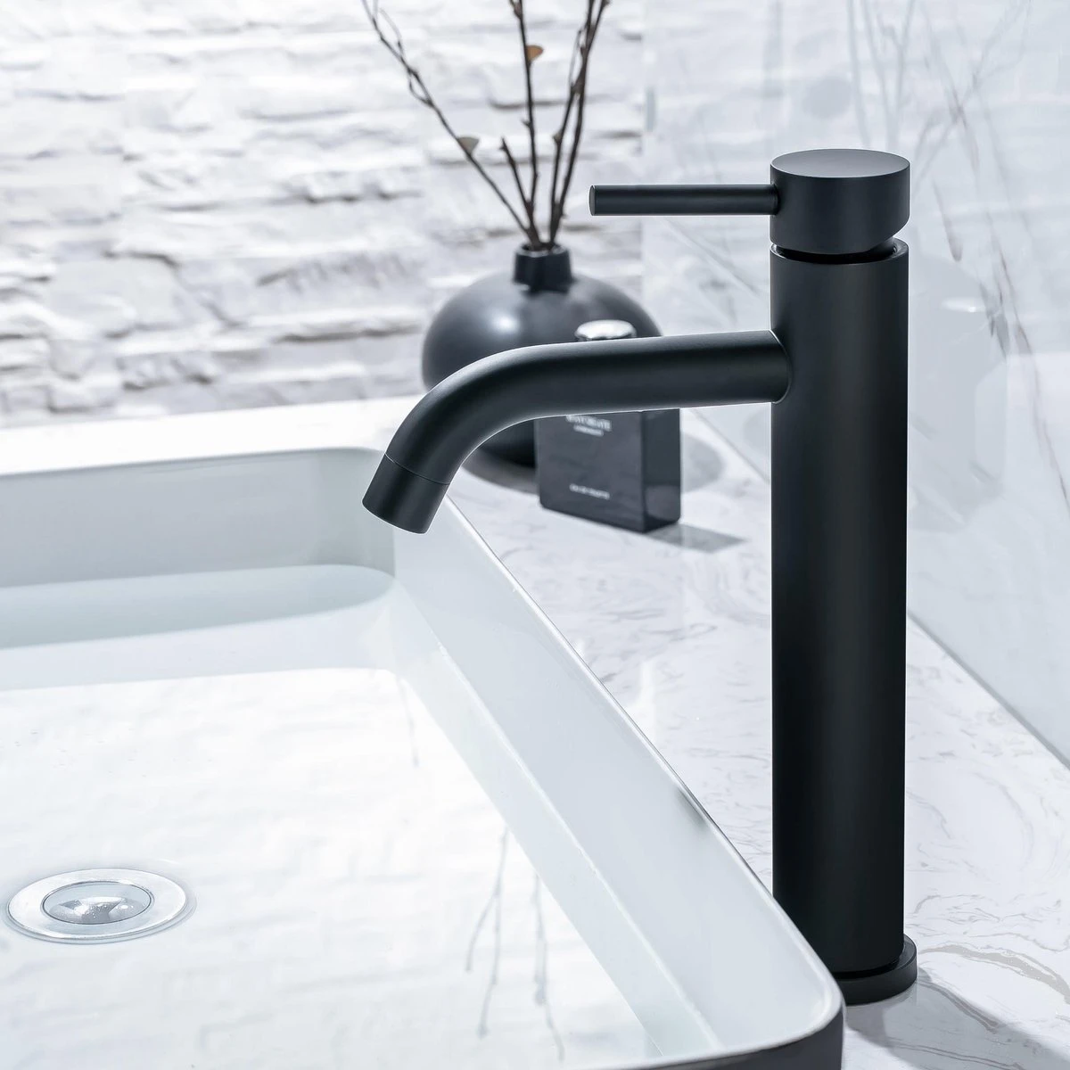 LOMAZOO Wastafelkraan Zwart Cardano - Zwarte Kraan - Badkamerkraan - Wastafel Mengkraan - Hoog 3 LOMAZOO Wastafelkraan Zwart Cardano - Zwarte Kraan - Badkamerkraan - Wastafel Mengkraan - Hoog - Afbeelding 3