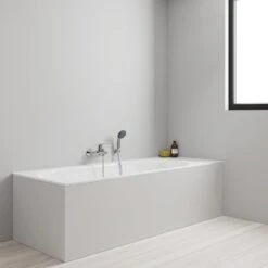 GROHE QuickFix Start Flow Badkraan - Met Omstel En Koppelingen - Chroom - 23772000 -Badkamerproducten 1200x1200 2024