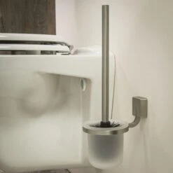 Tiger Impuls Toiletborstel Met Houder - RVS Geborsteld -Badkamerproducten 1200x1200 556