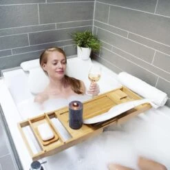 LifeGoods Badplank - Uitschuifbaar - Voor In Bad - 74.5 Tot 108.5 Cm - Met Houder - Hout -Badkamerproducten 1200x1200 931