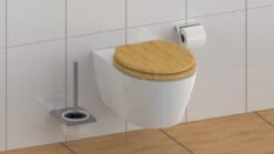 SCHÜTTE WC-Bril 81101 NATURAL BAMBOO - Massief Bamboe - Soft Close - Verchroomde Scharnieren 13 SCHÜTTE WC-Bril 81101 NATURAL BAMBOO - Massief Bamboe - Soft Close - Verchroomde Scharnieren -Badkamerproducten 1200x675 28
