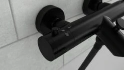 SCHÜTTE London Thermostatische Badkraan - Hartafstand 150 Mm - Zwart Mat -Badkamerproducten 1200x675 45