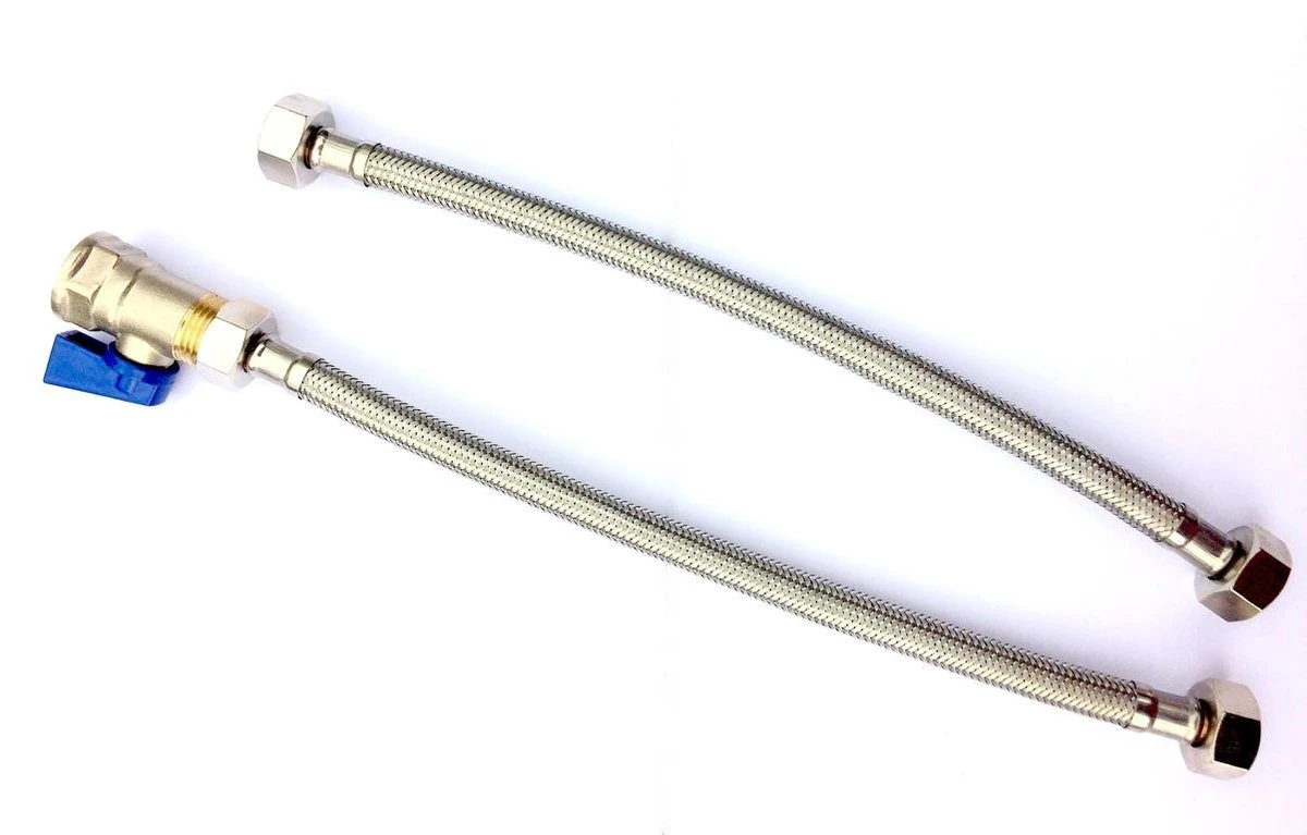 Wagaparts Aansluitset - Voor Diverse Geisers - Flexibele Pijp - ½” Koppeling - Binnendraad. 2 Wagaparts Aansluitset - Voor Diverse Geisers - Flexibele Pijp - ½” Koppeling - Binnendraad. - Afbeelding 2