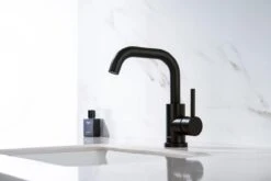 LOMAZOO Wastafelkraan Zwart Pollux - Zwarte Wastafelkraan - Badkamerkraan Zwart - Zwarte Badkamerkraan -Badkamerproducten 1200x800 69