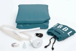 Tubble® Royale Opblaasbaar Ligbad - Blue Lagoon – Opvouwbaar Bad Voor Volwassenen Tot 188cm - IJsbad Wim Hof Methode - Zitbad - 255L -Badkamerproducten 1200x809