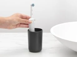 Brabantia ReNew Tandenborstelhouder - Met Inzet - Dark Grey -Badkamerproducten 1200x899 4