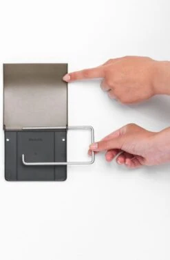 Brabantia ReNew WC Rolhouder - Met Klep - Platinum -Badkamerproducten 785x1200