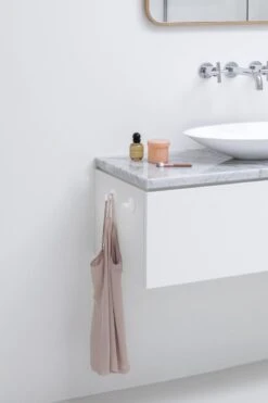 Brabantia ReNew Handdoekhaakjes - 2 Stuks - White -Badkamerproducten 799x1200