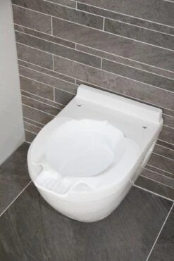 Merkloos Bidet Voor In Wc Pot - Able2 | Kunststof | Handig En Praktisch -Badkamerproducten 800x1200 37