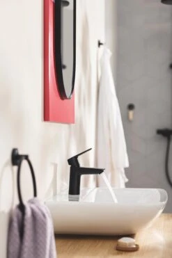 GROHE QuickFix Start Wastafelkraan - M-Size - Push Open - Mat Zwart 11 GROHE QuickFix Start Wastafelkraan - M-Size - Push Open - Mat Zwart -Badkamerproducten 800x1200 39